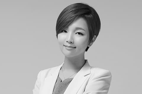 Eunbit Jang, VP of Communications / SparkLabs Group